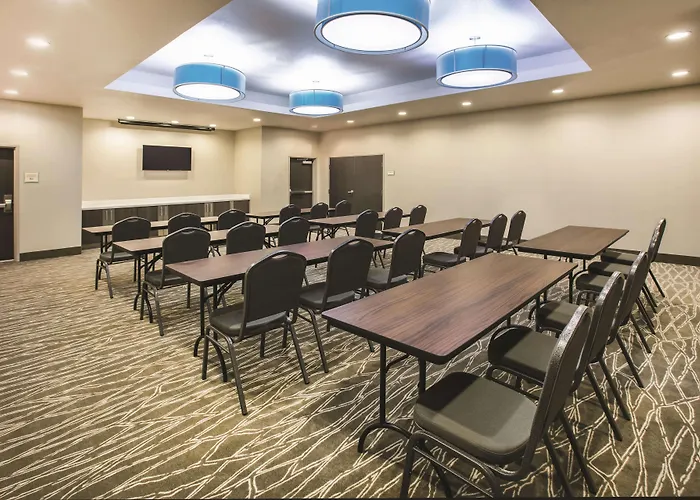 La Quinta By Wyndham Dallas - Richardson
